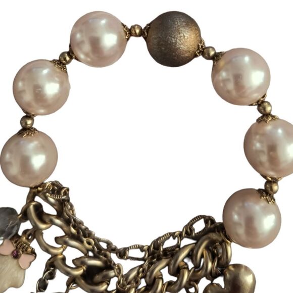 Betsey Johnson Winter Bracelet - Picture 3 of 3